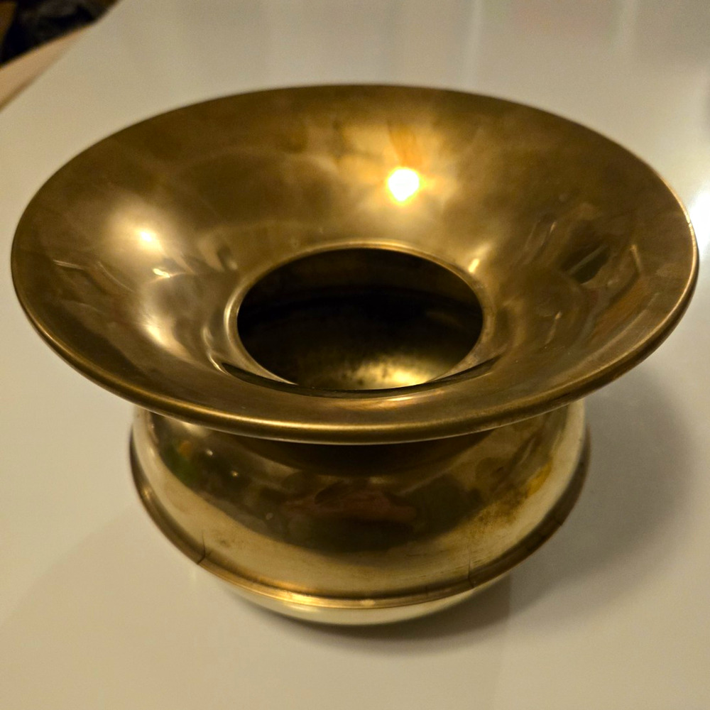 Solid Brass Spittoon Cuspidor 8.5" Flared Rim Western Saloon Decor READ
